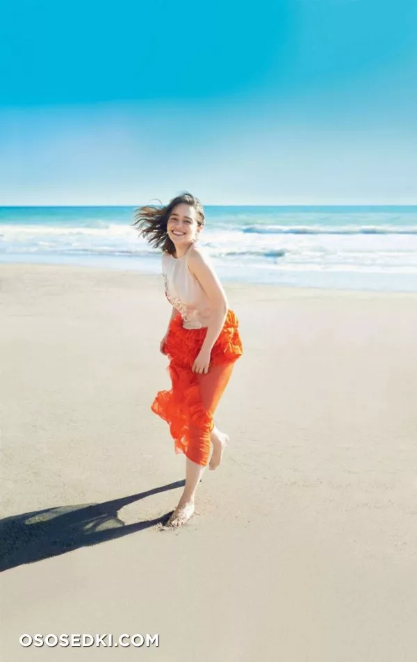 Эмилия Кларк голая - фото Emilia Clarke - 111