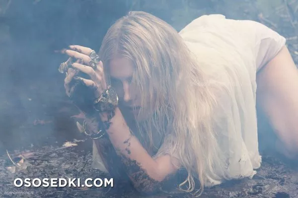 Дри Хемингуэй голая - фото Dree Hemingway - 8