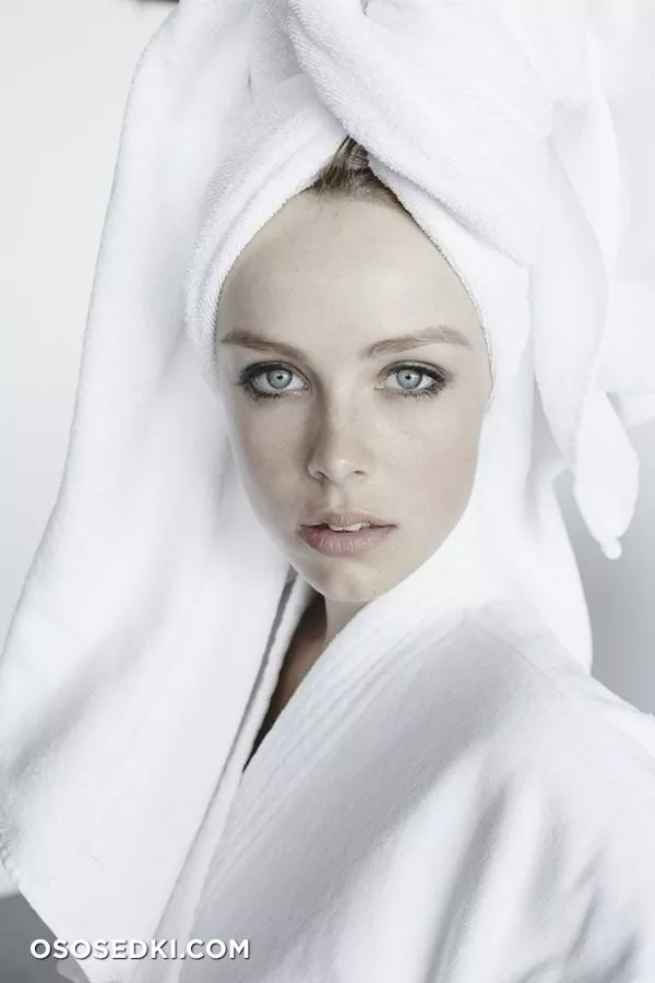 'Towel Series' Mario Testino, фото - 15