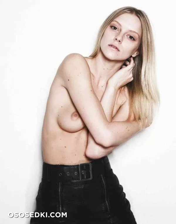 Эль Эванс голая, фото Elle Evans - 18