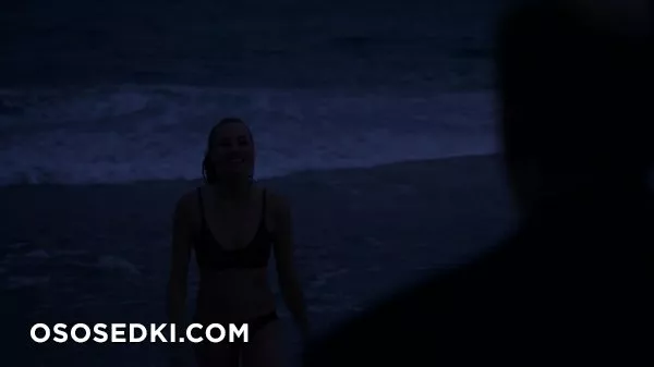 Ивонн Страховски голая - фото Yvonne Strahovski - 74