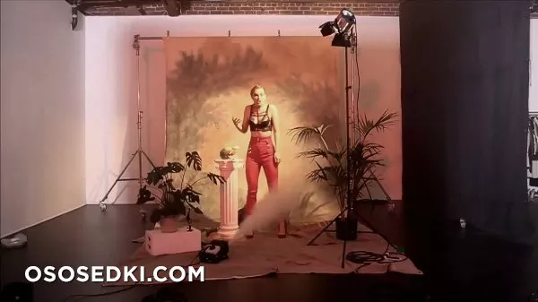 Сьюки Уотерхаус голая - фото Suki Waterhouse - 245