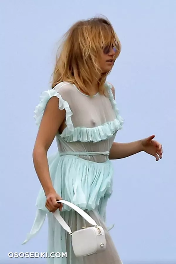 Сьюки Уотерхаус голая - фото Suki Waterhouse - 252