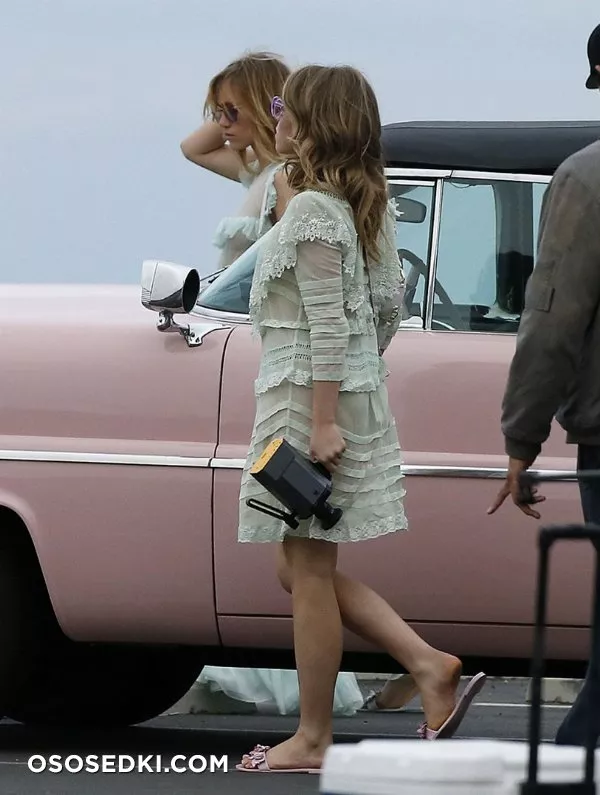 Сьюки Уотерхаус голая - фото Suki Waterhouse - 259