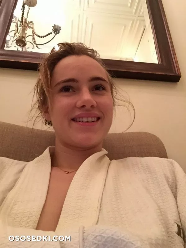 Сьюки Уотерхаус голая - фото Suki Waterhouse - 273