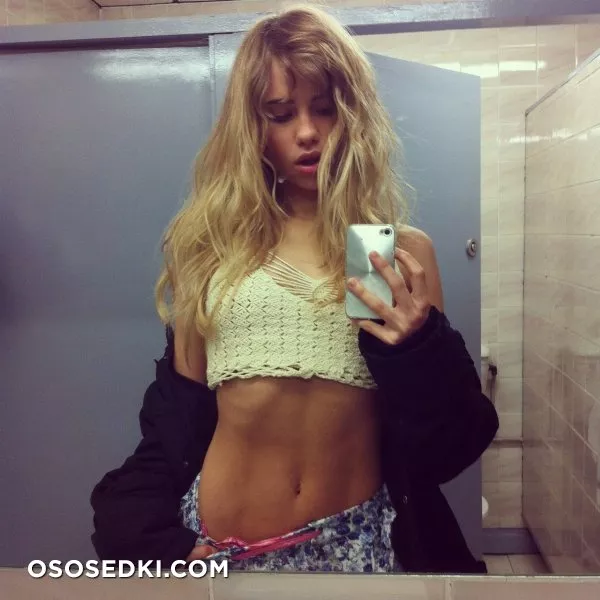 Сьюки Уотерхаус голая - фото Suki Waterhouse - 316