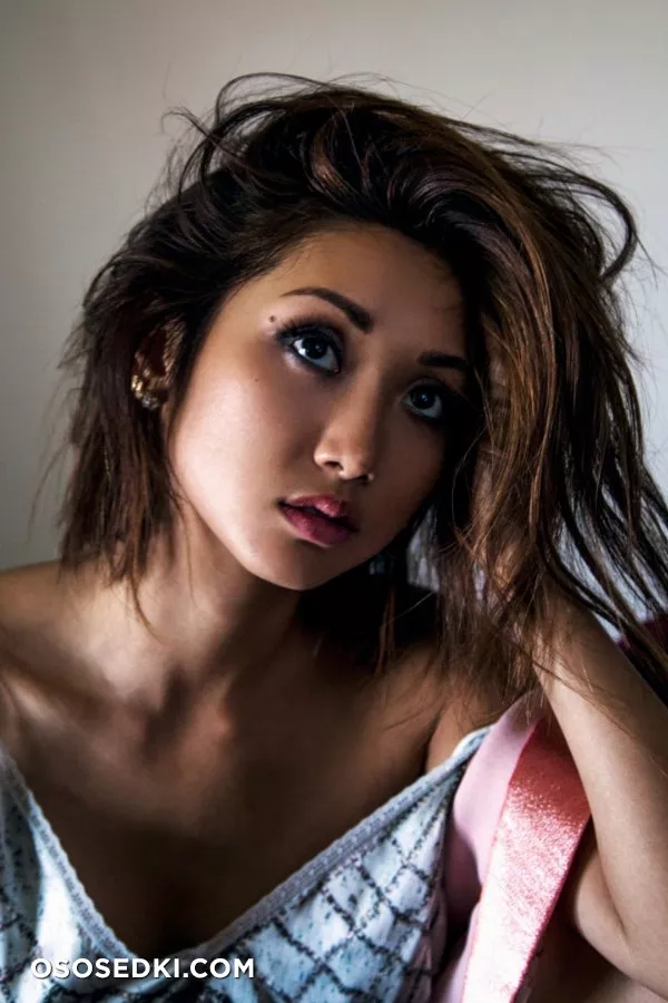 Бренда Сонг голая, фото Brenda Song - 25