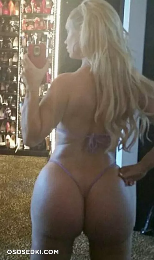 Николь Коко Остин голая - фото Nicole Coco Austin - 2