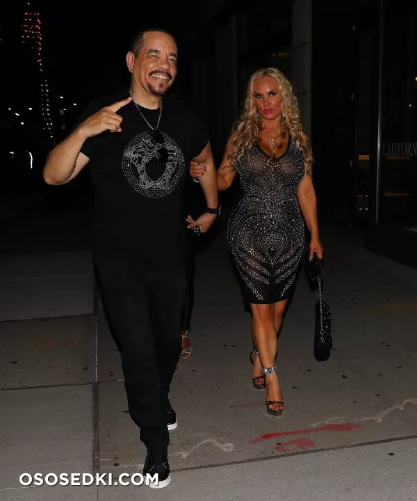 Николь Коко Остин голая - фото Nicole Coco Austin - 207