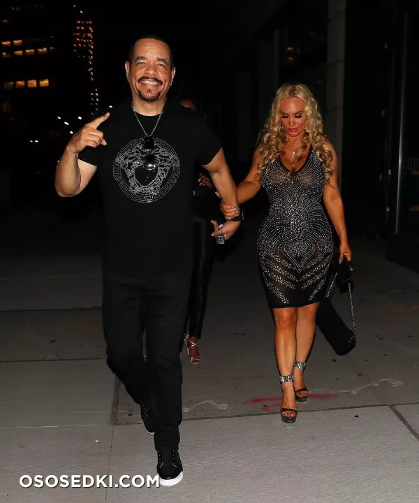 Николь Коко Остин голая - фото Nicole Coco Austin - 208