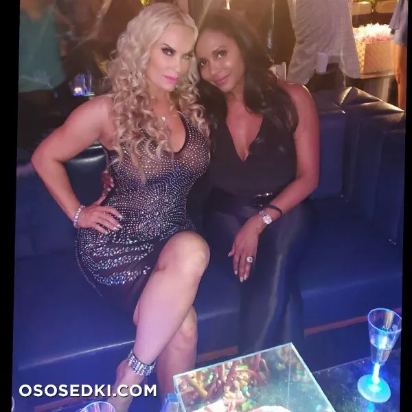 Николь Коко Остин голая - фото Nicole Coco Austin - 222