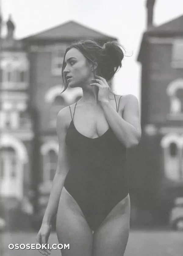 Рози Джонс (Rosie Jones) голая - 73