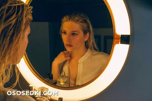 Кэтрин Уинник голая - фото Katheryn Winnick - 91