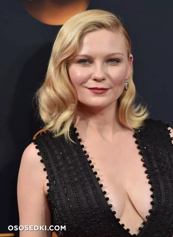 Кирстен Данст голая - фото Kirsten Dunst - 109