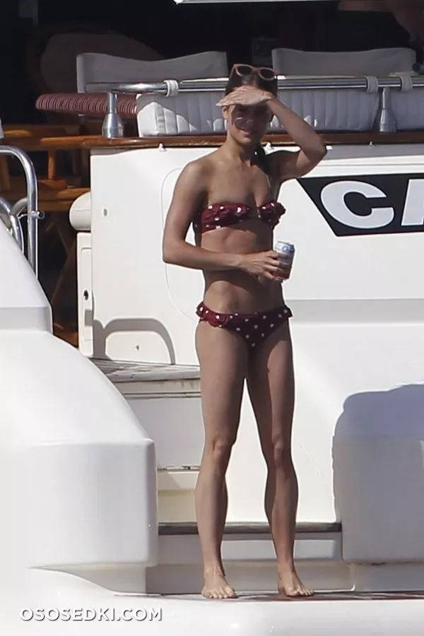 Алисия Викандер голая - фото Alicia Vikander - 89