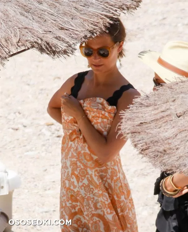 Алисия Викандер голая - фото Alicia Vikander - 282