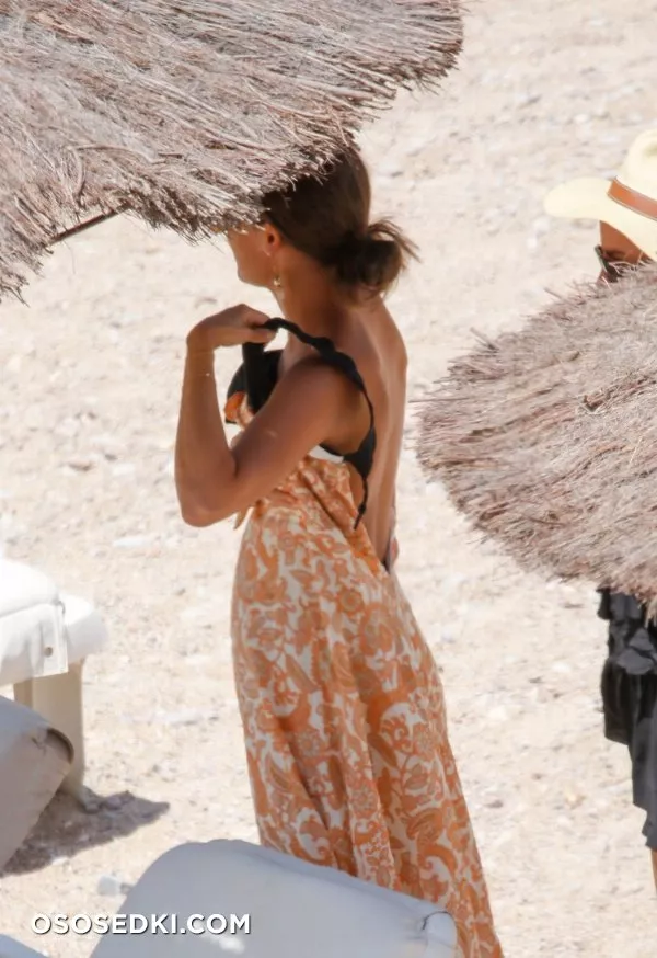 Алисия Викандер голая - фото Alicia Vikander - 286