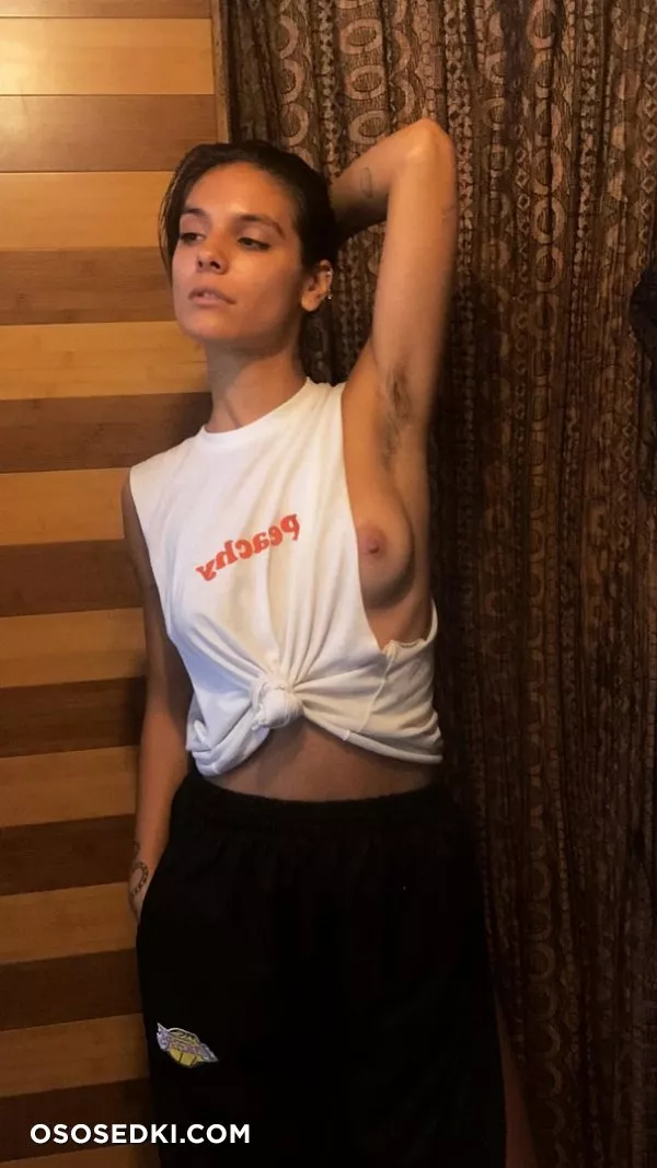 Кейтлин Стэйси голая - фото Caitlin Stasey - 79
