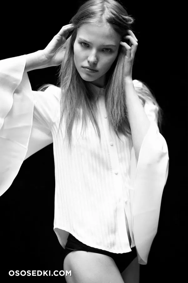 Саша Лусс голая - фото Sasha Luss - 32