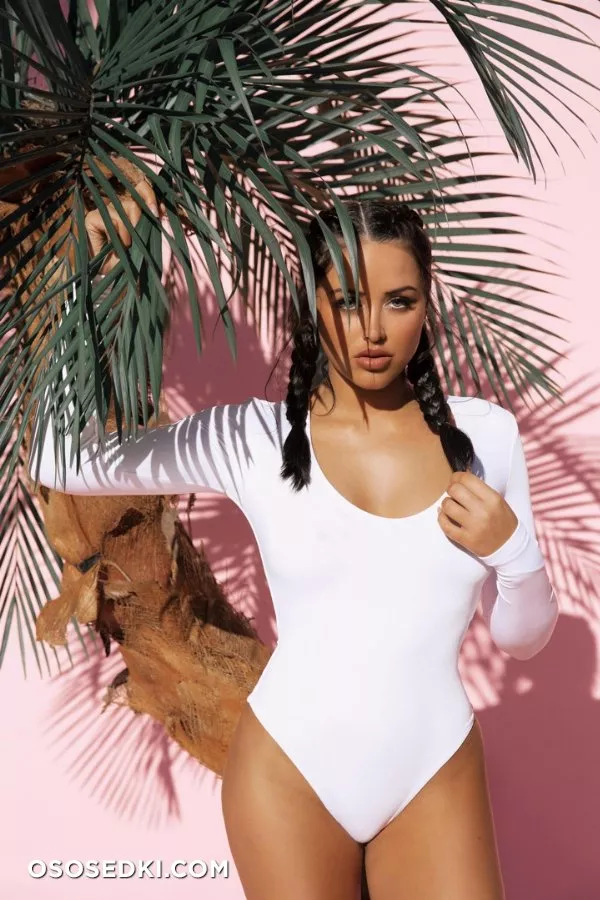 Марни Симпсон (Marnie Simpson) голая - 141