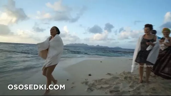 Ронда Роузи (Ronda Rousey) голая и сексуальная - 109