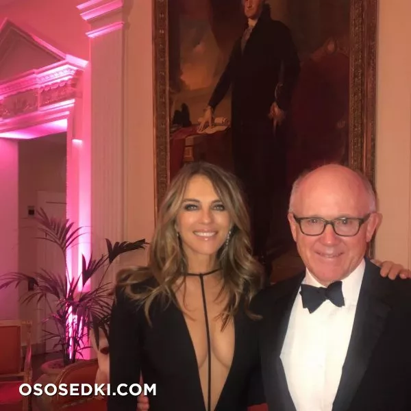 Элизабет Херли голая - фото Elizabeth Hurley - 217