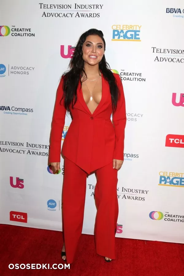 Кэсси Сербо голая - фото Cassie Scerbo - 57