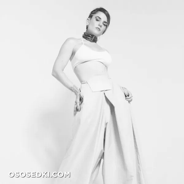 Джоджо голая - Jojo фото - 1