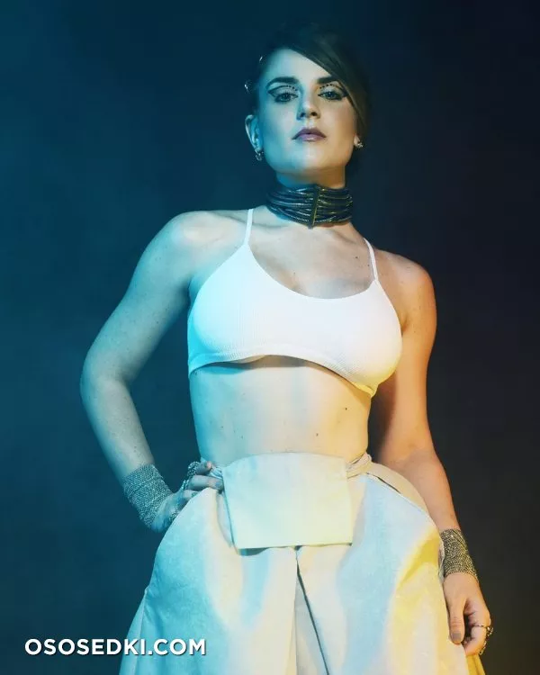 Джоджо голая - Jojo фото - 2