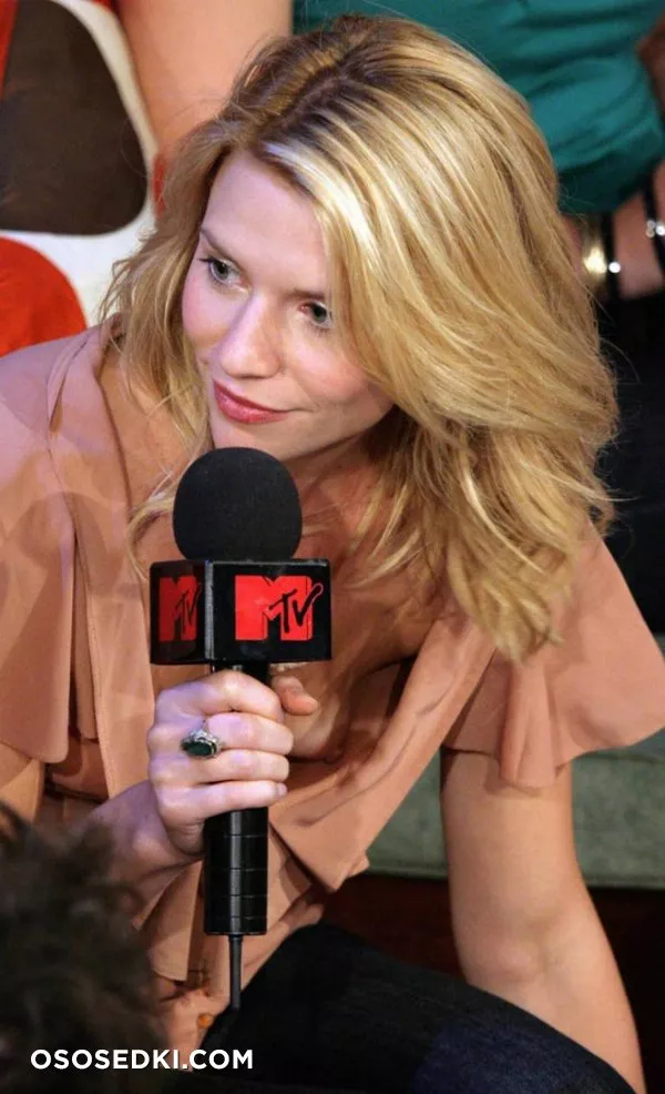 Клэр Дэйнс (Claire Danes) голая - 1