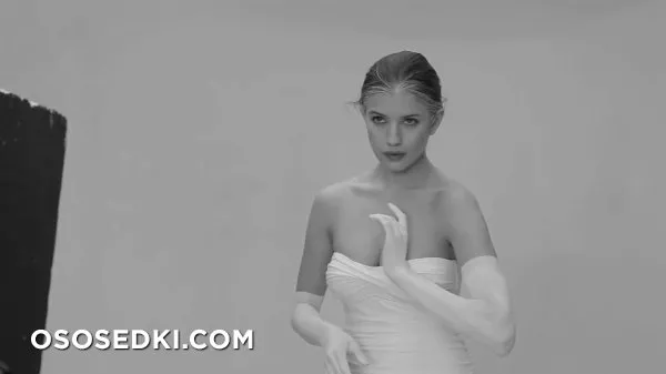 Анна Чиповская голая - фото - 136