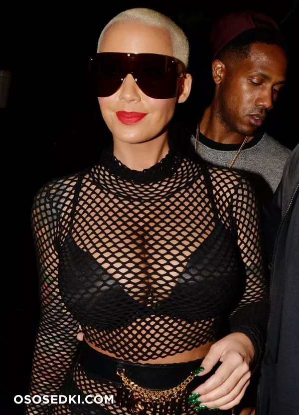 Эмбер Роуз голая - Amber Rose - фото папарацци - 17