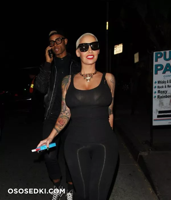 Эмбер Роуз голая - Amber Rose - фото папарацци - 27