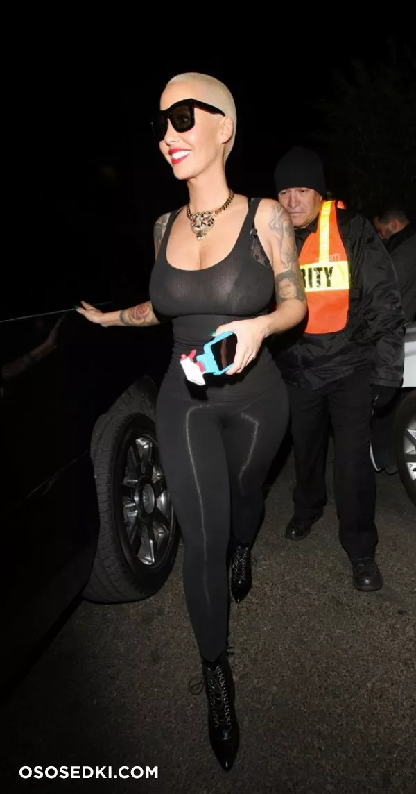 Эмбер Роуз голая - Amber Rose - фото папарацци - 28