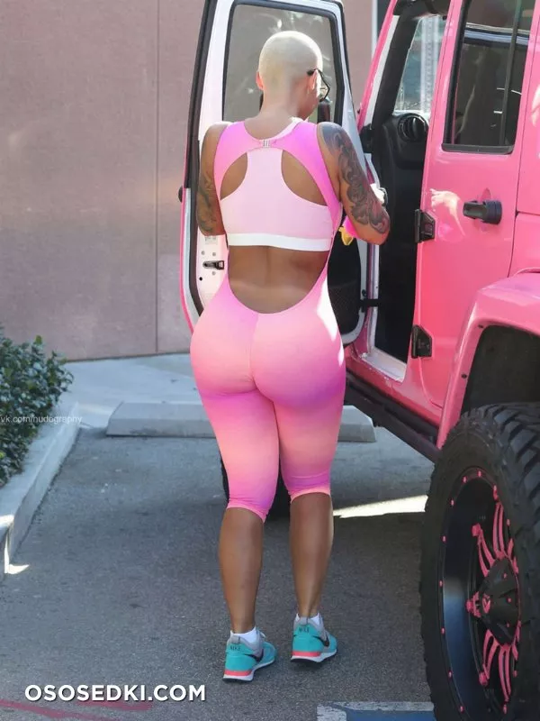 Эмбер Роуз голая - Amber Rose - фото папарацци - 108