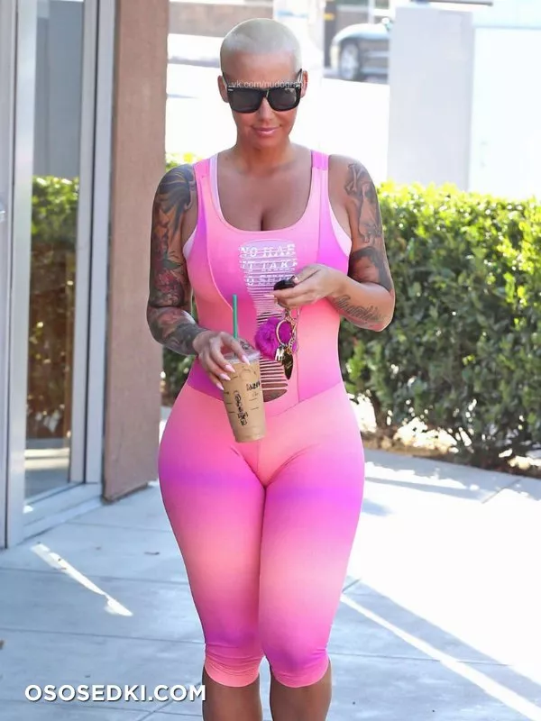 Эмбер Роуз голая - Amber Rose - фото папарацци - 111
