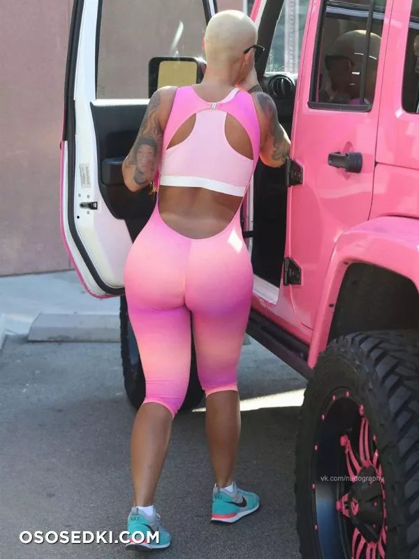 Эмбер Роуз голая - Amber Rose - фото папарацци - 115