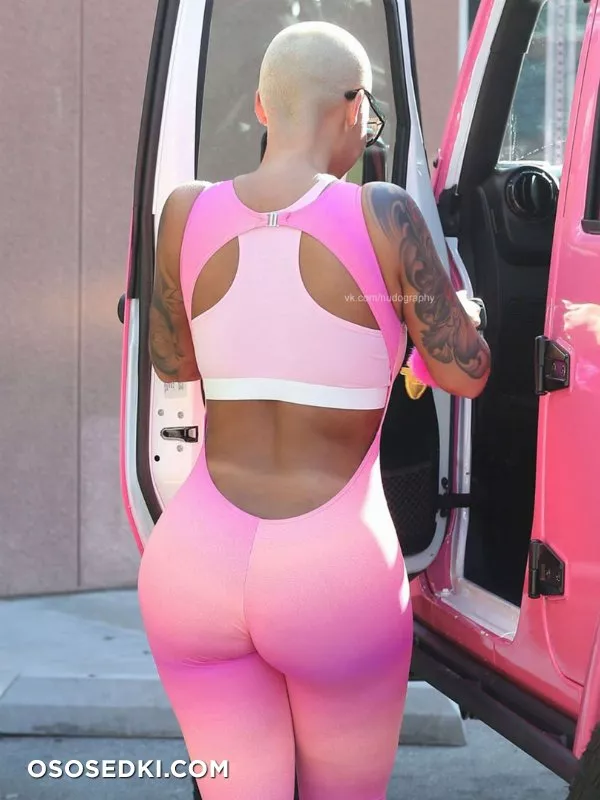 Эмбер Роуз голая - Amber Rose - фото папарацци - 117