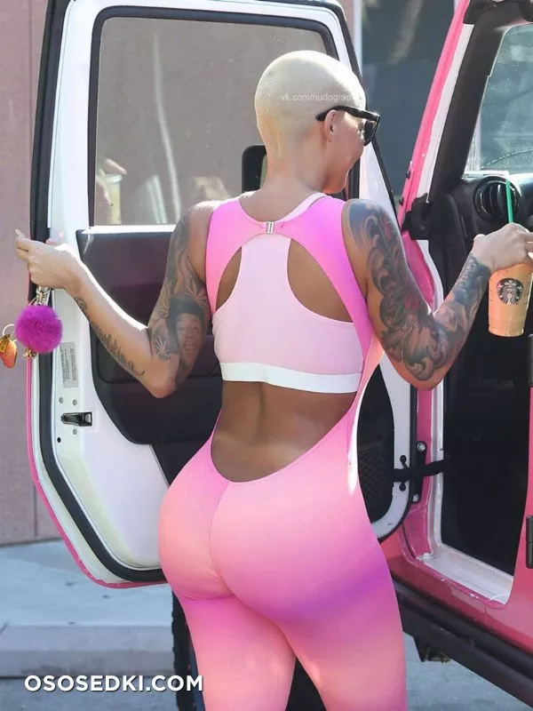 Эмбер Роуз голая - Amber Rose - фото папарацци - 124