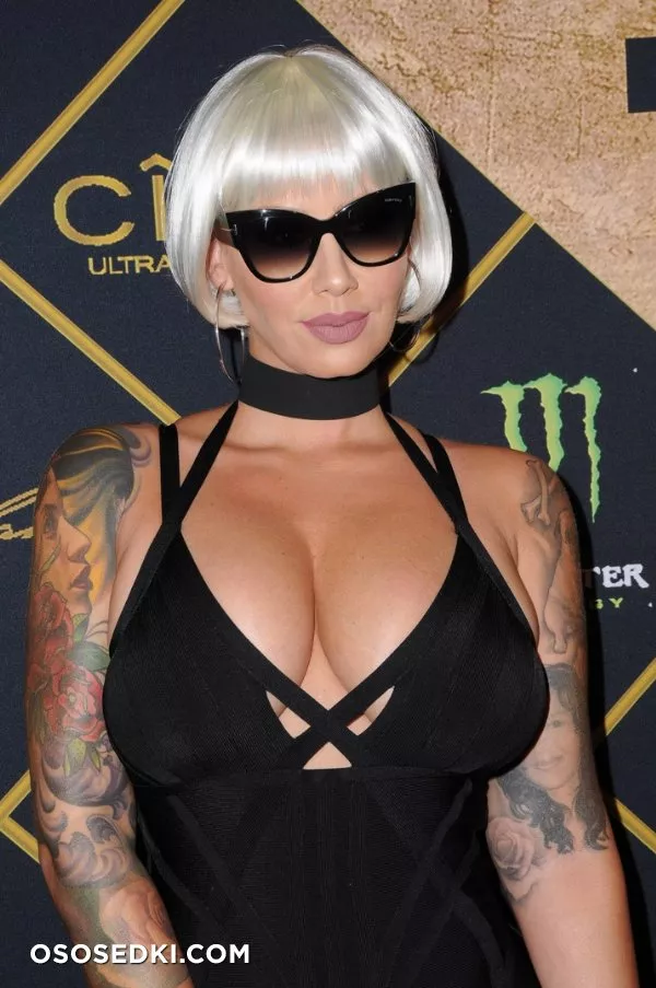 Эмбер Роуз голая - Amber Rose - фото папарацци - 137