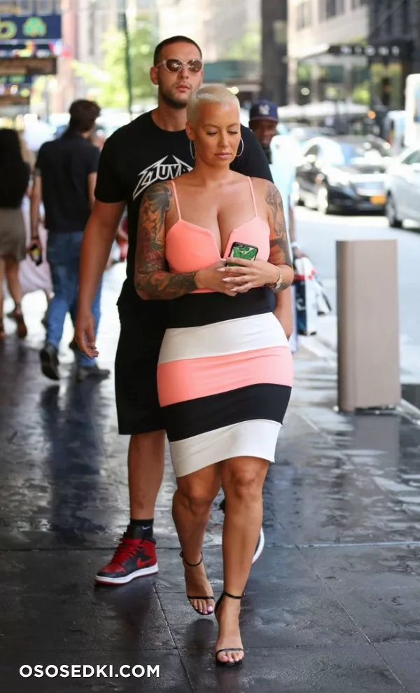 Эмбер Роуз голая - Amber Rose - фото папарацци - 147