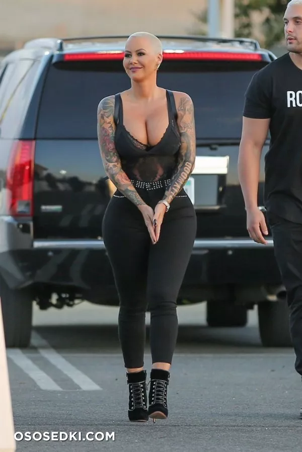 Эмбер Роуз голая - Amber Rose - фото папарацци - 240