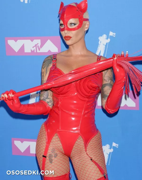 Эмбер Роуз голая - Amber Rose - фото папарацци - 287