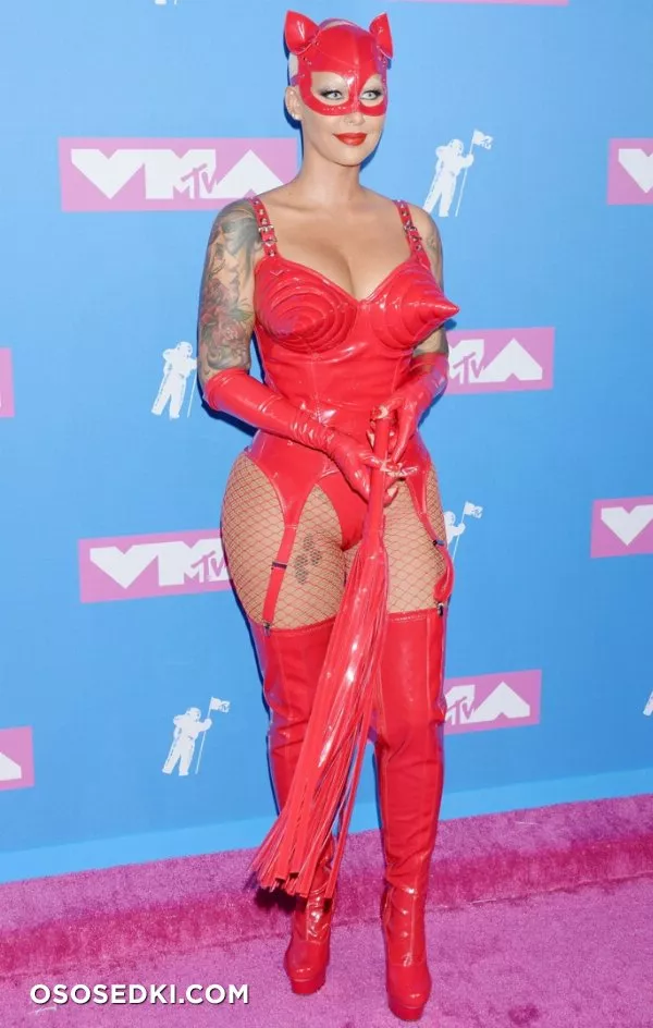 Эмбер Роуз голая - Amber Rose - фото папарацци - 288
