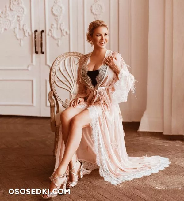 Анна Семенович голая - фото - 228