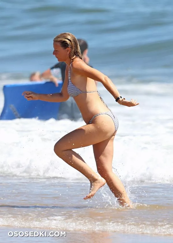 Гвинет Пэлтроу (Gwyneth Paltrow) голая - 382