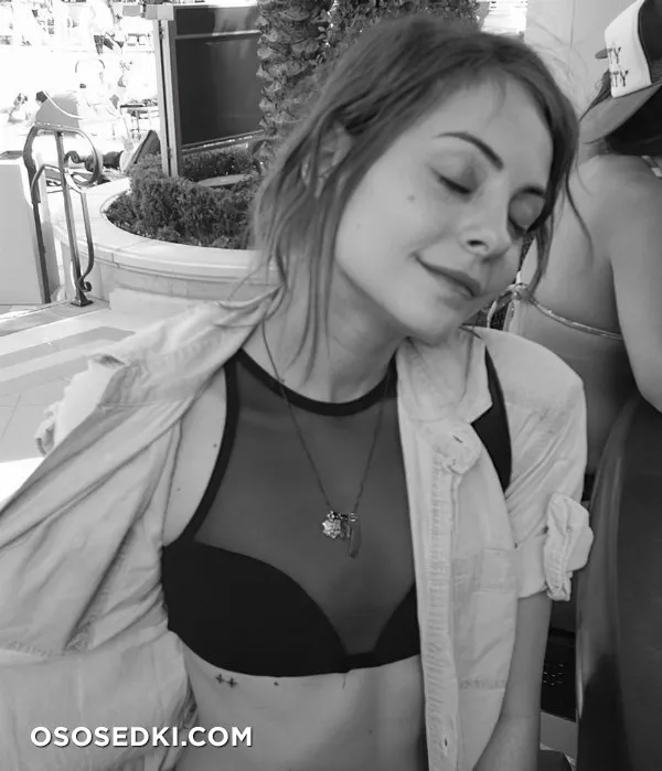 Уилла Холланд (Willa Holland) голая и сексуальная - 68