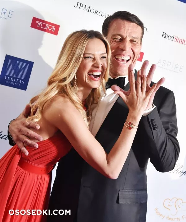 Петра Немцова (Petra Nemcova) голая - 159