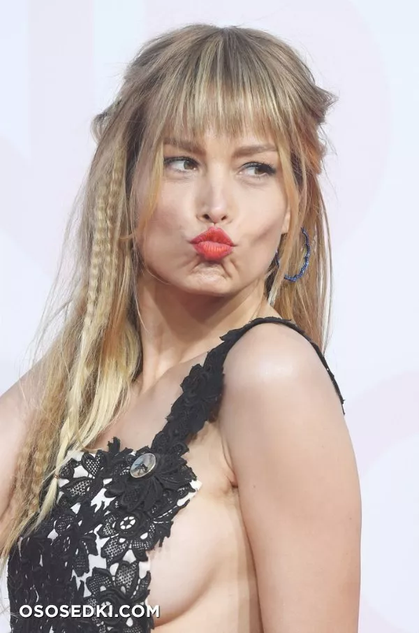 Петра Немцова (Petra Nemcova) голая - 268