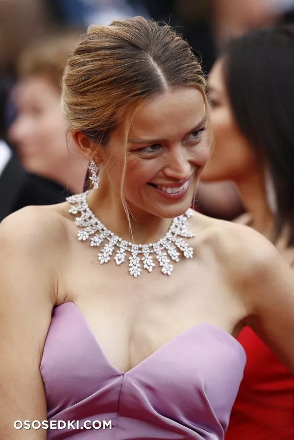 Петра Немцова (Petra Nemcova) голая - 379